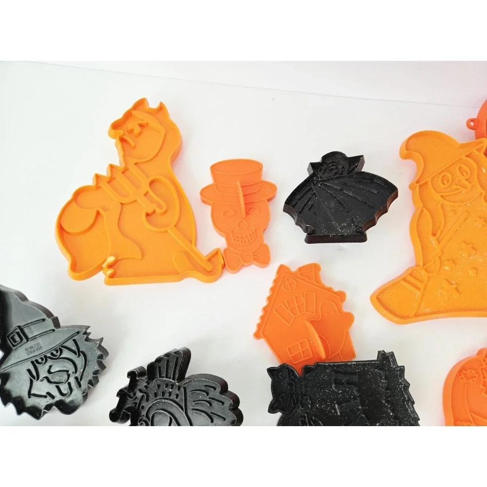 Vintage Halloween cookie cutter‎ lot Kiddy Kreetures haunted house cat witch